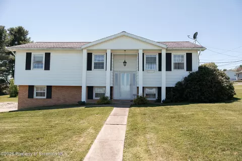 14 Evans St, Shavertown, PA 18708