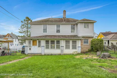 1429 Hawthorne St, Scranton, PA 18504