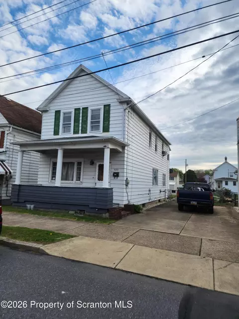 582-586 Shawnee St, Hanover Twp, PA 18706