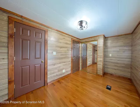 717 7th St, Moosic, PA 18507 photo 14
