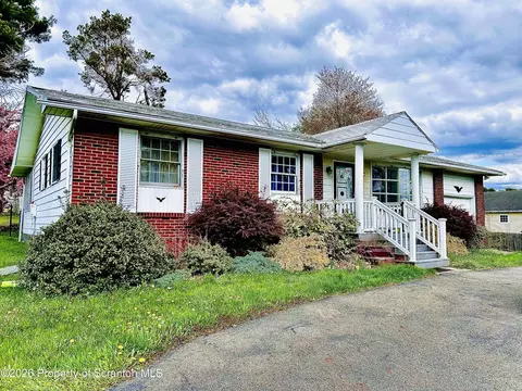 415 State Route 106, Greenfield Township, PA 18407