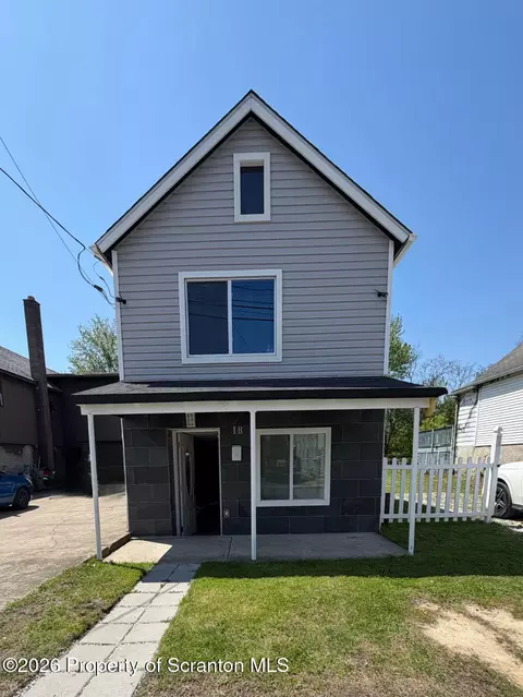 18 Center St, Wilkes Barre, PA 18705