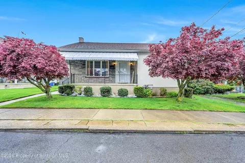 421 W Mary St, Old Forge, PA 18518