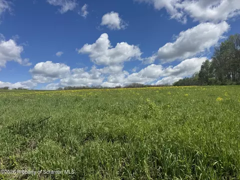 Quarry Hill Drive, Falls Twp, PA 18038