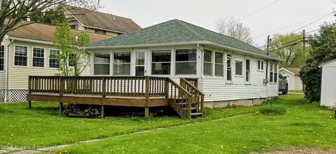 140 Marina Dr, Tunkhannock, PA 18657