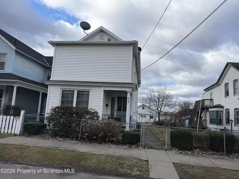 526 Hickory St, Scranton, PA 18505
