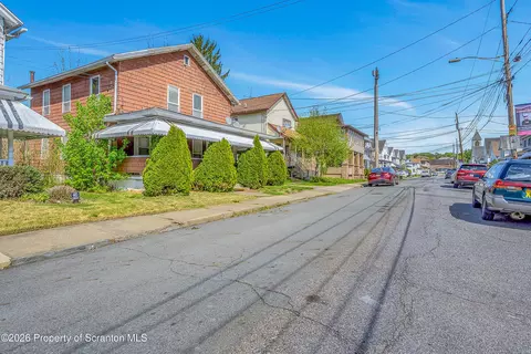 2013-2015 Rigg St, Dunmore, PA 18512