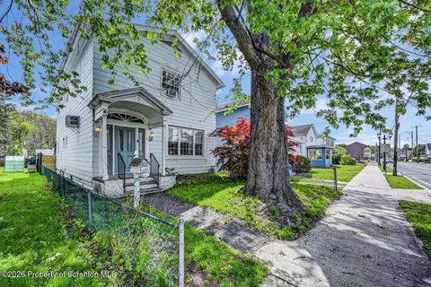 497 N Main St, Pittston, PA 18640
