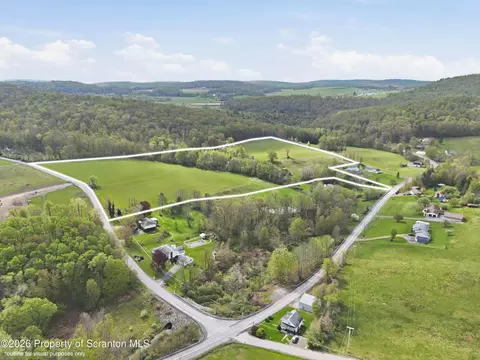 1034 Buckwheat Hollow Rd, Monroe Township, PA 18636