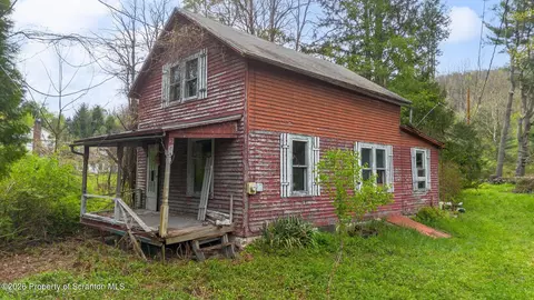 1114 Bacontown Rd, Nicholson, PA 18446