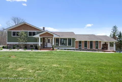 3408 Pennsylvania 247 Rte, Clifford Township, PA 18407