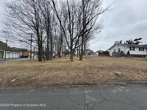 100 S Blk Main St, Archbald, PA 18403