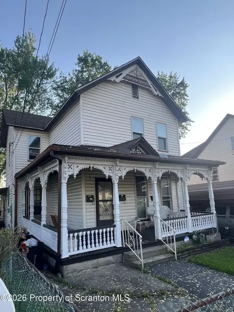 812 Butler St, Dunmore, PA 18512