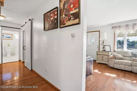 Entry Way - 101 Stone St, Moosic, PA 18507 photo 1 of 4