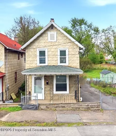 124 Wells St, Scranton, PA 18508