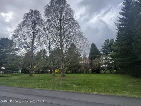 Orchard Lane, Sugarloaf, PA 18249