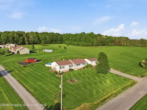 119 Joe Lick Rd, Scott Twp, PA 18447
