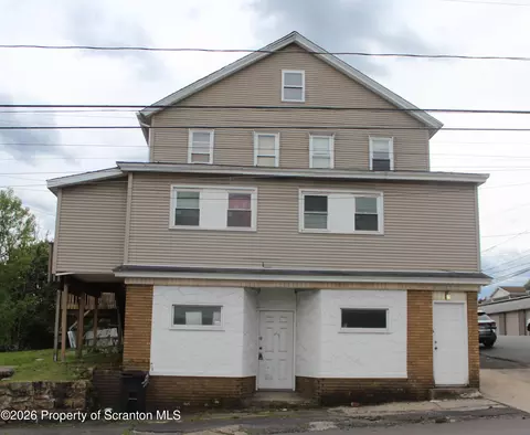 323 Union St, Taylor, PA 18517