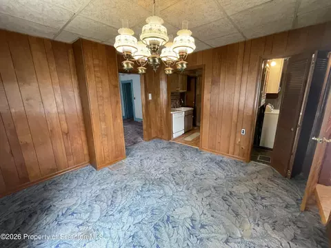 Dining - 301 Milwaukee Ave, Old Forge, PA 18518 photo 1 of 1