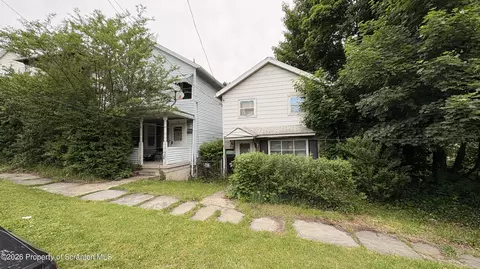 418-420 Emmett St, Scranton, PA 18505