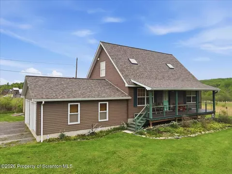 5231 Fiddle Lake Rd, Thompson, PA 18465