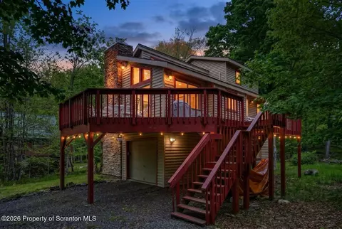 98 E Creek View Dr, Clifton Twp, PA 18424