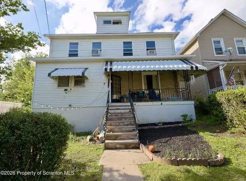 827 Main St, Sugar Notch, PA 18706