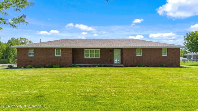 606 Milwaukee Ave, Old Forge, PA 18518