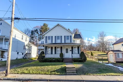 154 Pike St, Carbondale, PA 18407