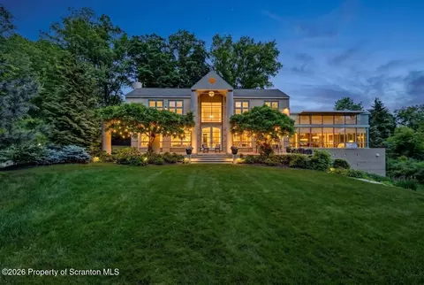 703 Highland Ave, Clarks Green, PA 18411