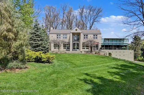 703 Highland Ave, Clarks Green, PA 18411