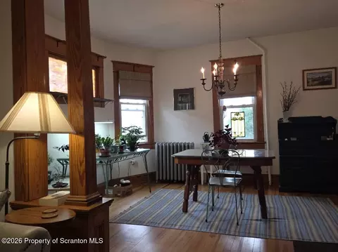 Dining - 229 E Mountain Rd, Scranton, PA 18505 photo 3 of 4