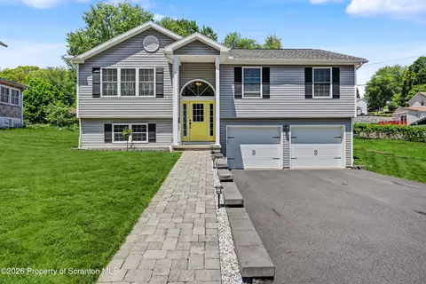 226 Wyalusing St, Old Forge, PA 18518