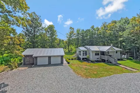 3660 Aberdeen Rd, Madison Township, PA 18444