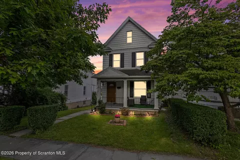826 Harrison Ave, Scranton, PA 18510