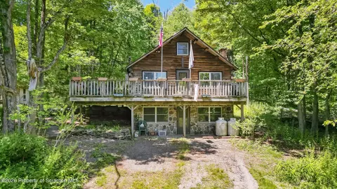 153 Daw Rd, Pleasant Mount, PA 18453
