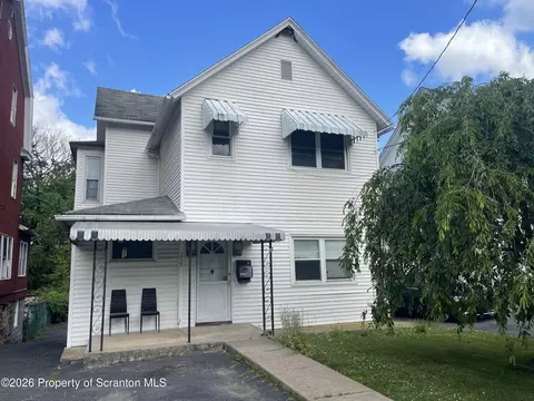 1717 Sanderson Ave, Scranton, PA 18509