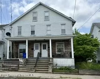 81-81 12 Carroll St, Pittston, PA 18640