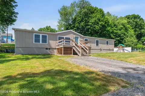 806 Storrs St, Scranton, PA 18519