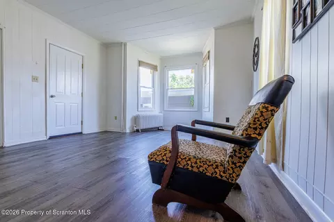 Living - 100 Rose Ln, Old Forge, PA 18518 photo 2 of 5