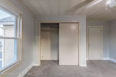 Bedroom - 100 Rose Ln, Old Forge, PA 18518 photo 6 of 7