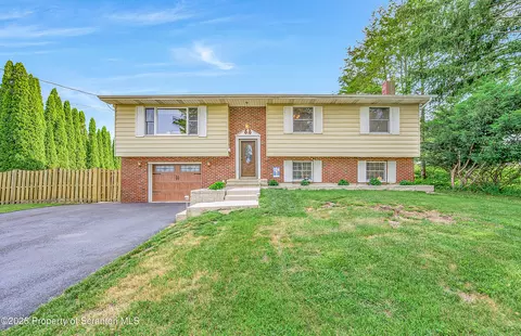 1735 Bulwer St, Scranton, PA 18504
