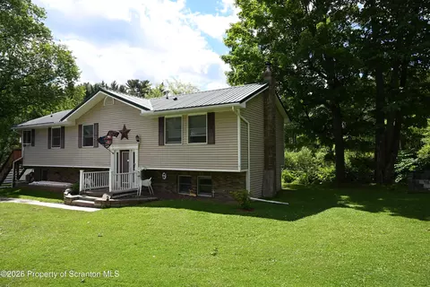3754 Liberty Park Rd, Hallstead, PA 18822