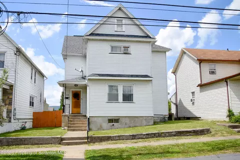 1620 S Webster Ave, Scranton, PA 18505