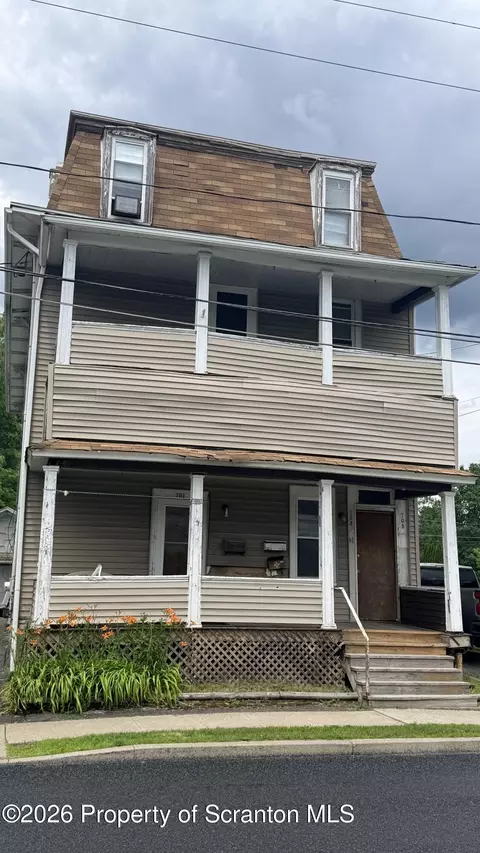 701 707 Main St, Vandling, PA 18421
