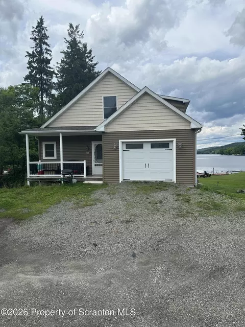 4213 State Route 492, Susquehanna, PA 18847