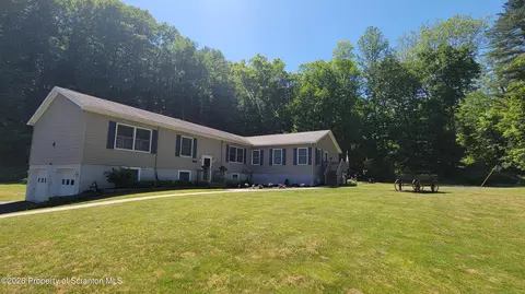 1561 Keelersburg Rd, Tunkhannock, PA 18657