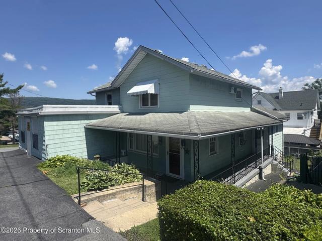 1316 Hampton St, Scranton, PA 18504