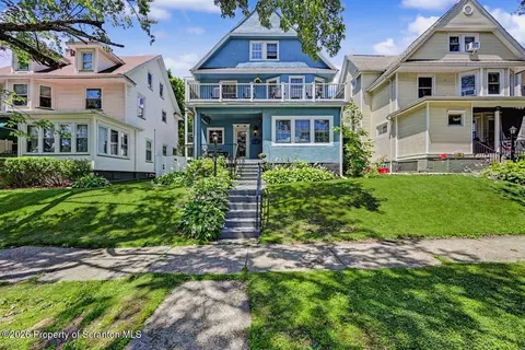 715 N Irving Ave, Scranton, PA 18510