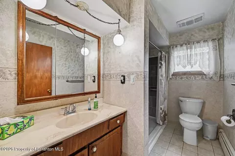 Bath - 101 Diane St, Eynon, PA 18403 photo 1 of 5